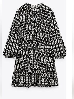 Zara Black & Ivory Geo Print Long Sleeve Mini Dress